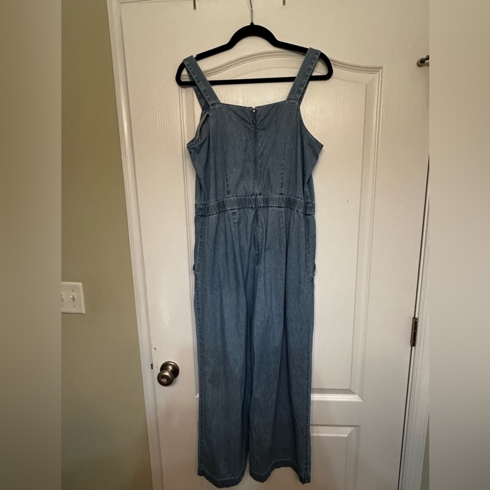 LOFT OUTLET Denim Jumpsuit Size 6